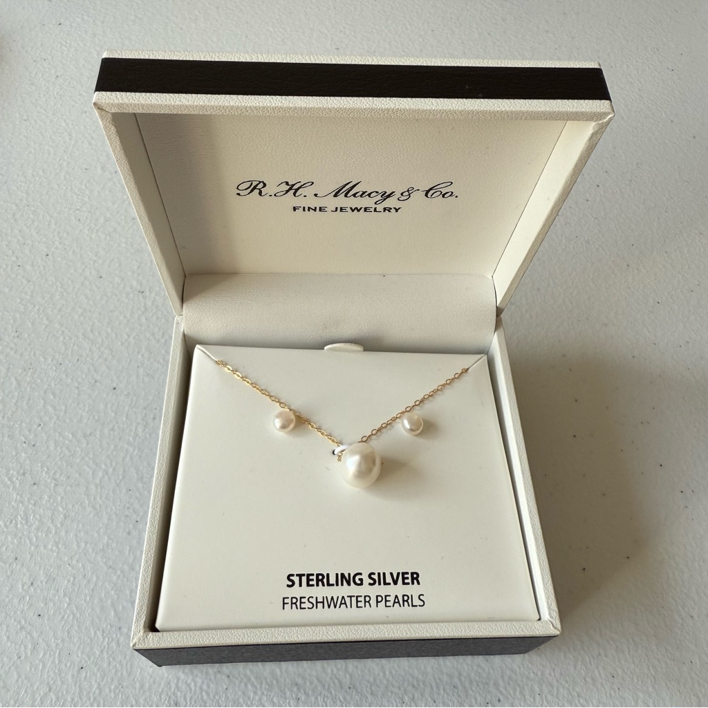 Rh Macy Co Nwt Sterling Silver Natural Pearl Necklace And Earrings Set 55$